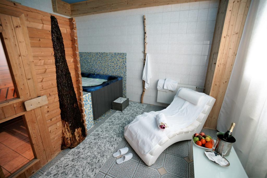 Hotel Nabucco Praag Buitenkant foto
