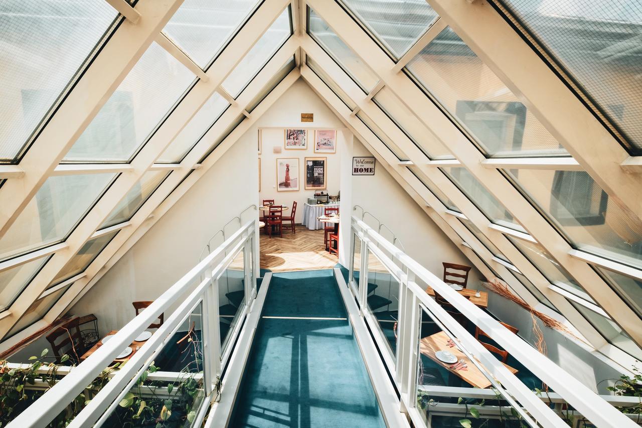 Hotel Nabucco Praag Buitenkant foto