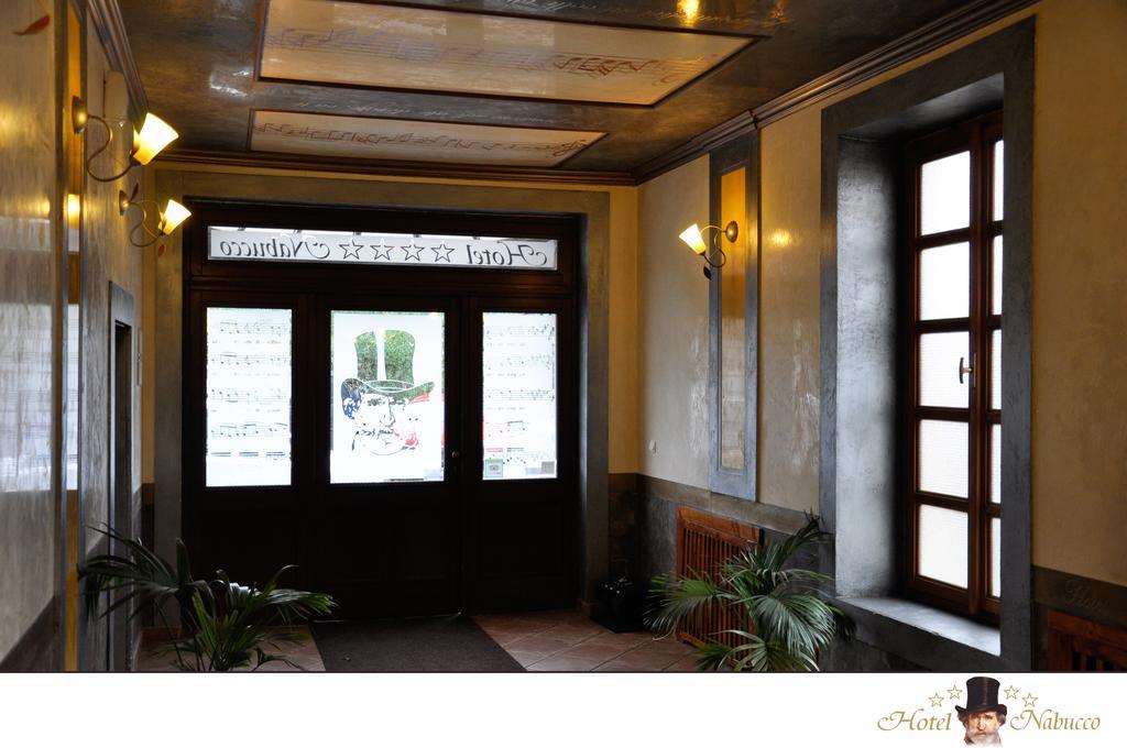 Hotel Nabucco Praag Buitenkant foto
