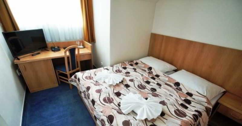Hotel Nabucco Praag Buitenkant foto